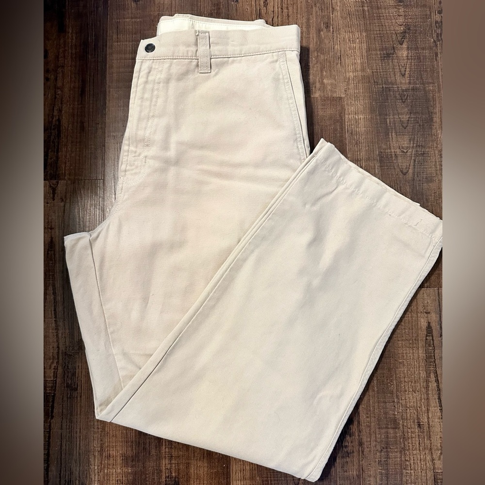 Columbia khaki pants